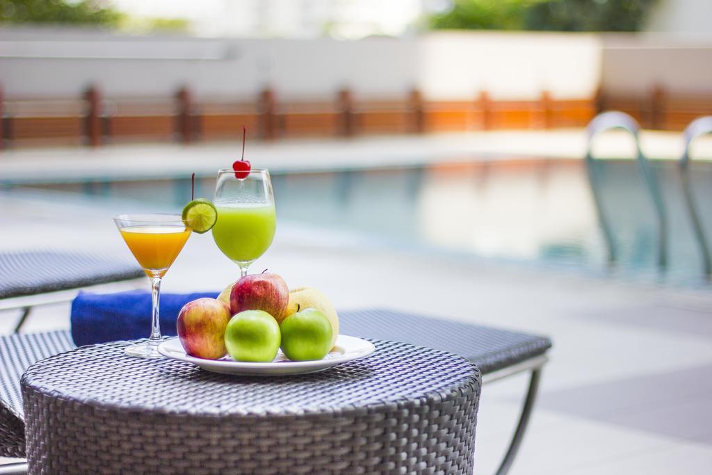 Hotel Adelphi Grande Sukhumvit Bangkok Zewnętrze zdjęcie