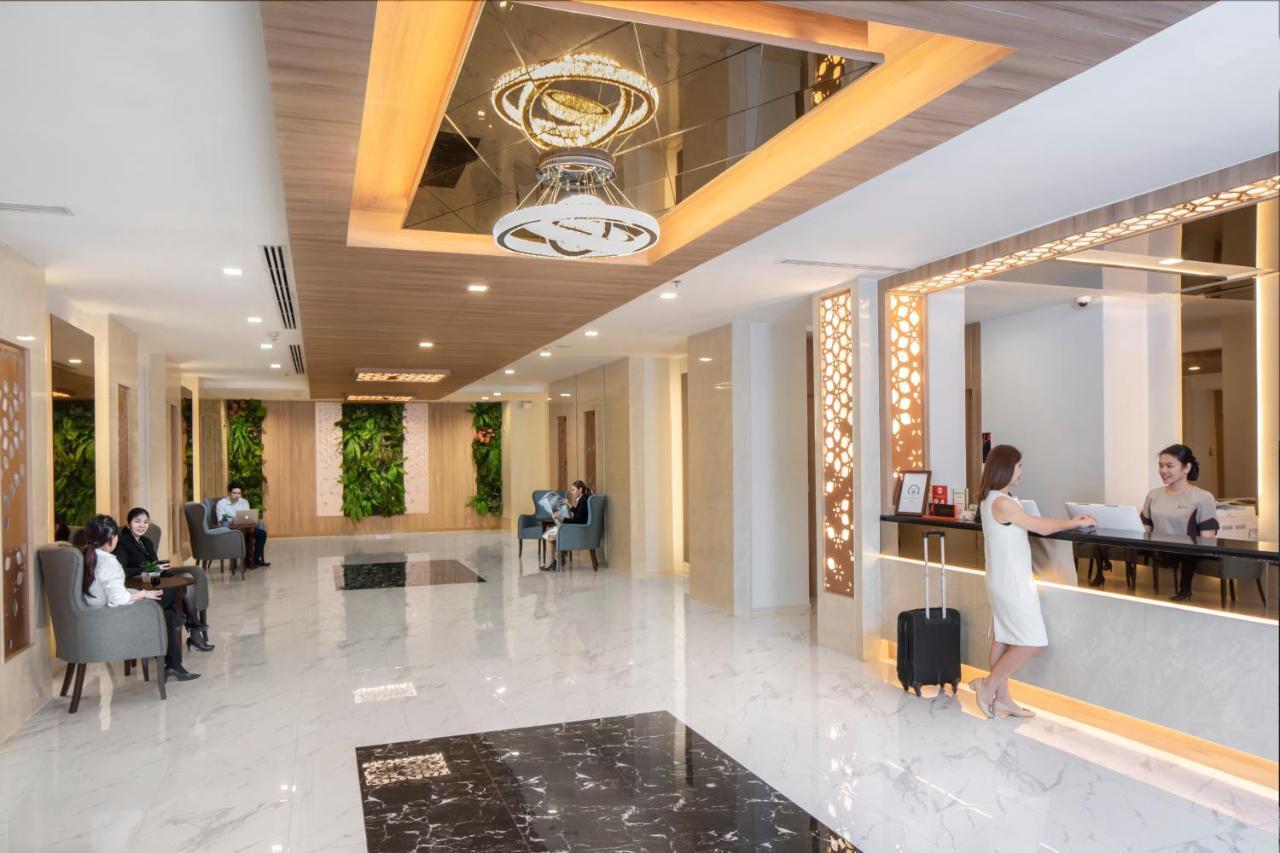 Hotel Adelphi Grande Sukhumvit Bangkok Zewnętrze zdjęcie