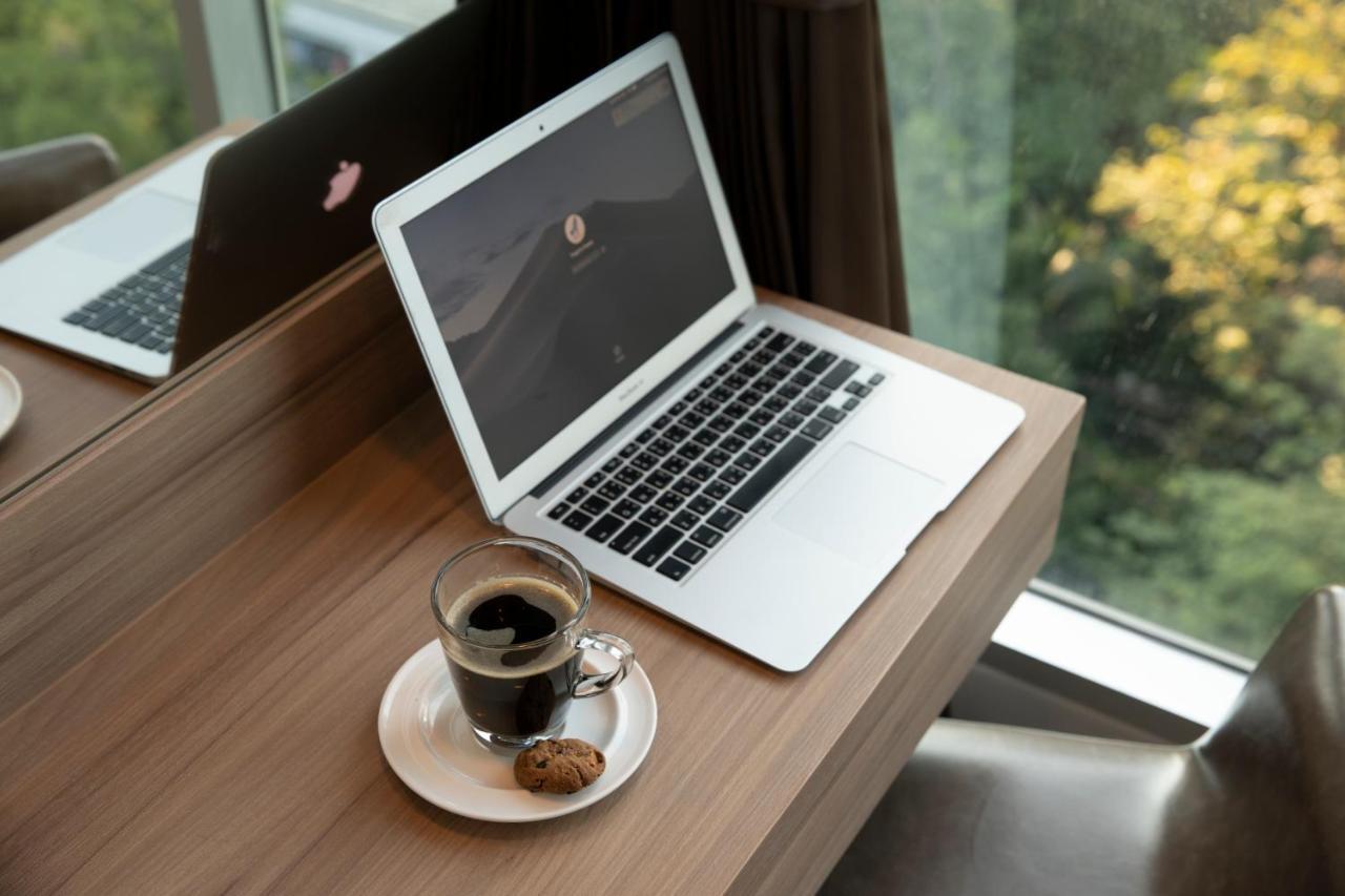 Hotel Adelphi Grande Sukhumvit Bangkok Zewnętrze zdjęcie